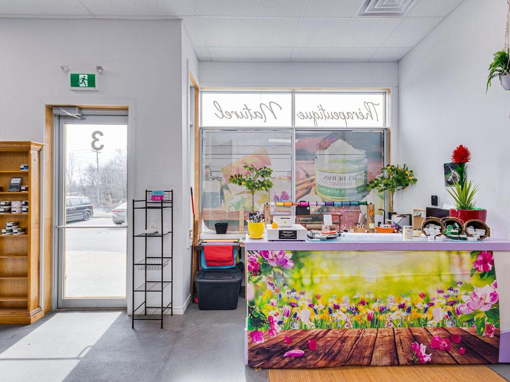 









471


Boul. Maloney E.

,
Gatineau (Gatineau),




QC
J8P6Z8


