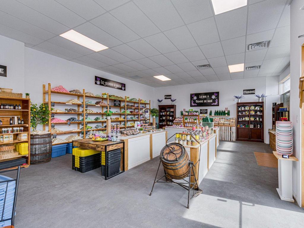 









471


Boul. Maloney E.

,
Gatineau (Gatineau),




QC
J8P6Z8

