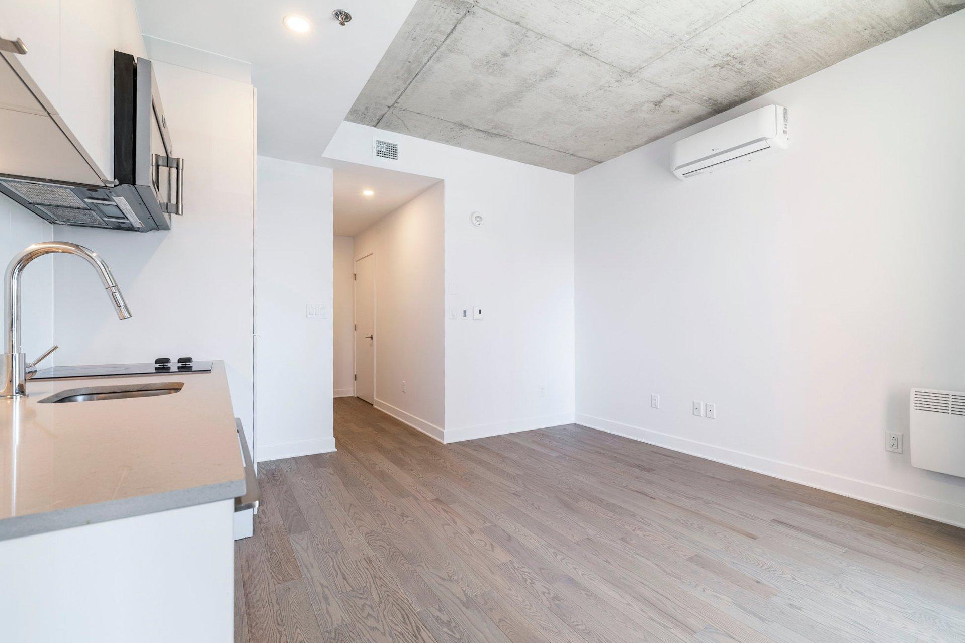 









2660


Rue Ontario E.

, 310,
Montréal (Ville-Marie),




QC
H2K4K4


