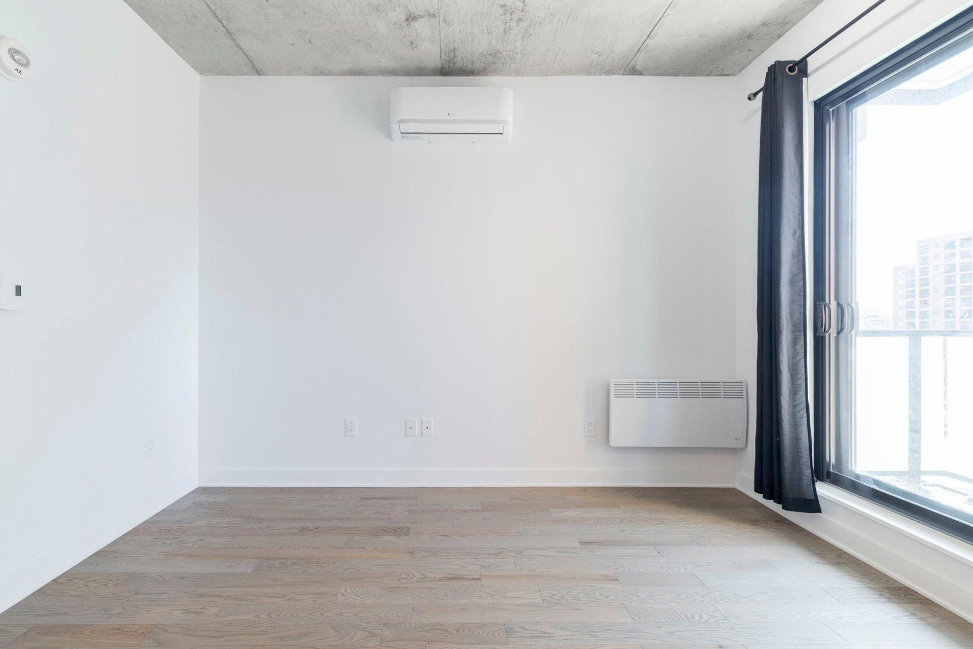 









2660


Rue Ontario E.

, 310,
Montréal (Ville-Marie),




QC
H2K4K4

