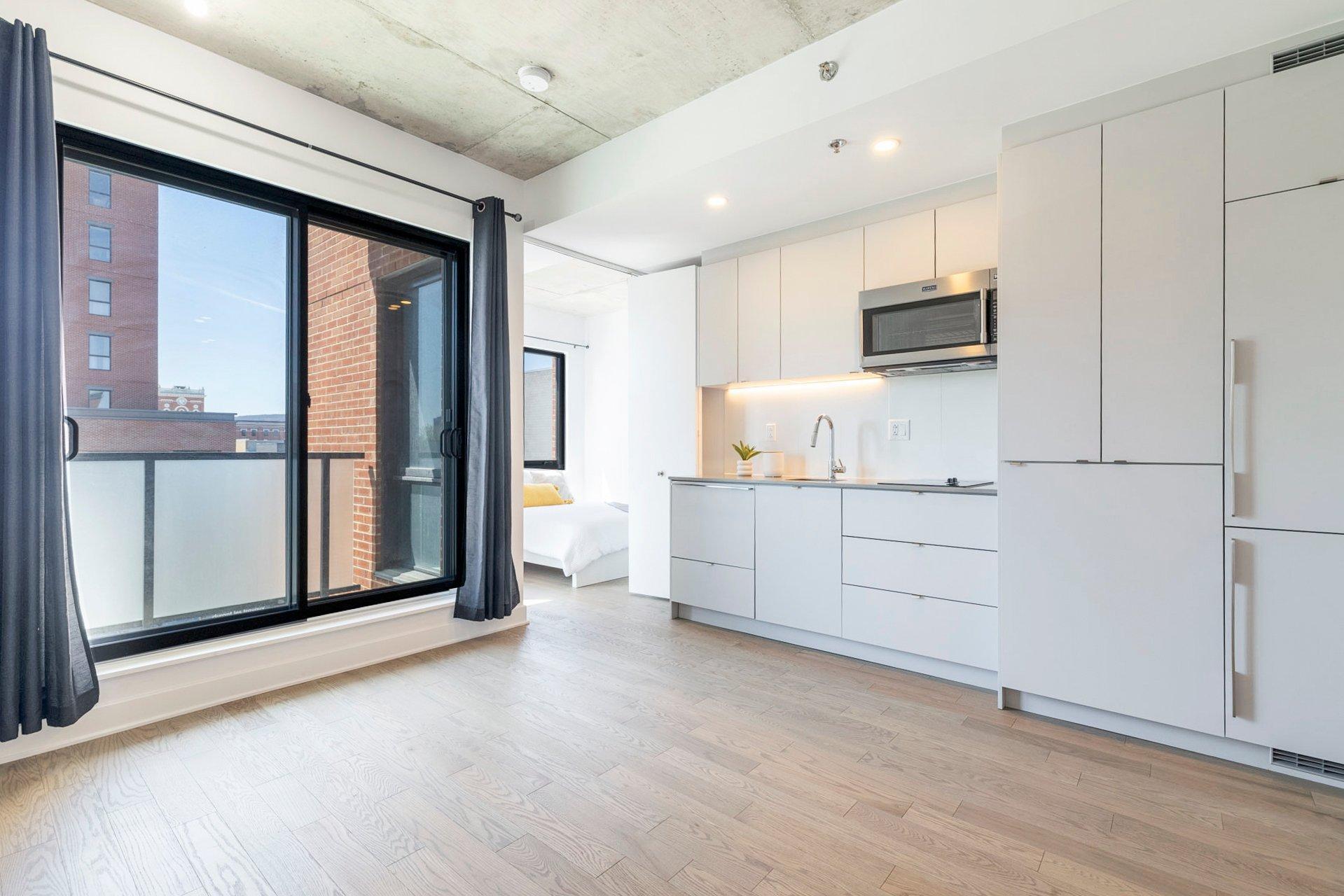 









2660


Rue Ontario E.

, 310,
Montréal (Ville-Marie),




QC
H2K4K4

