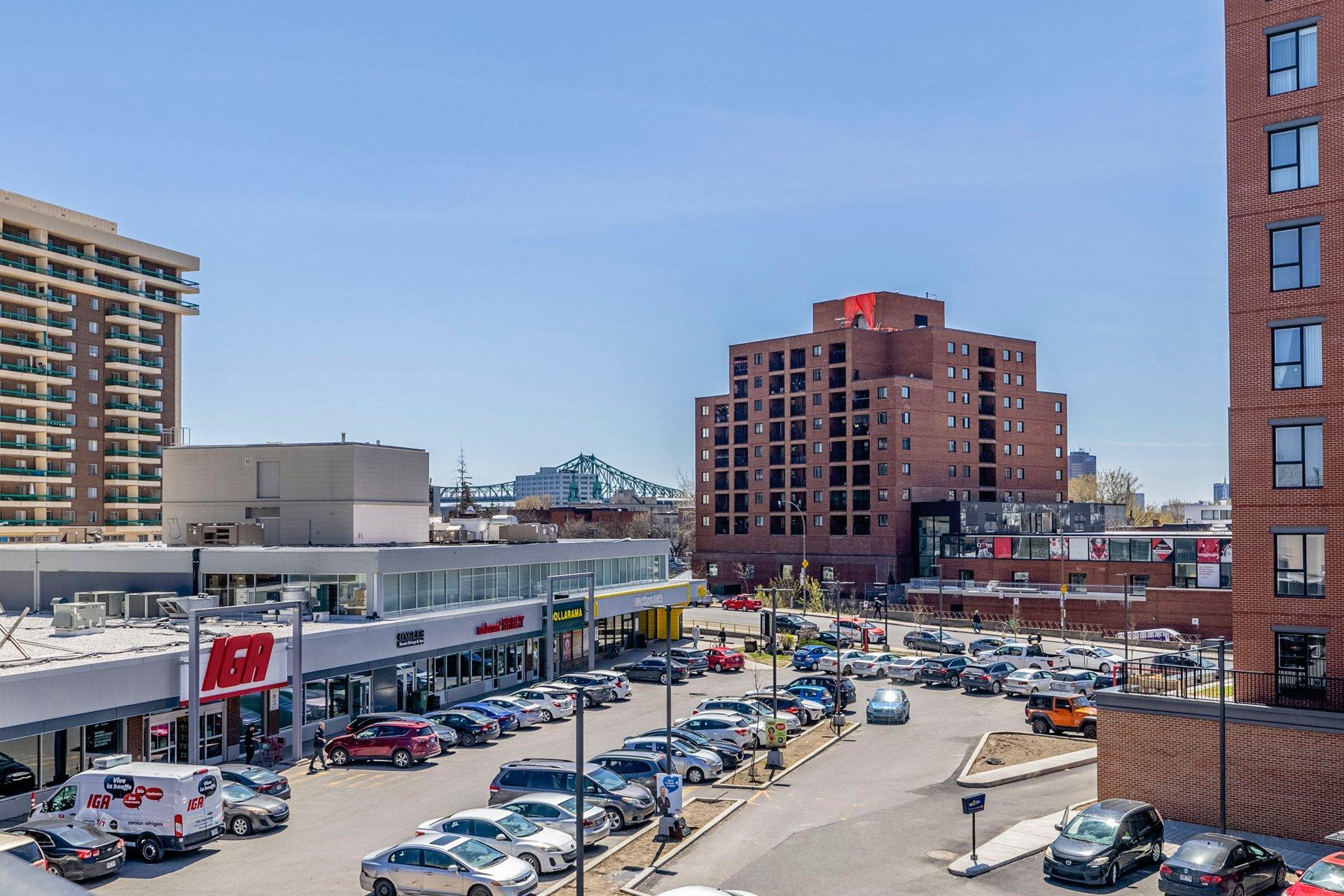 









2660


Rue Ontario E.

, 310,
Montréal (Ville-Marie),




QC
H2K4K4

