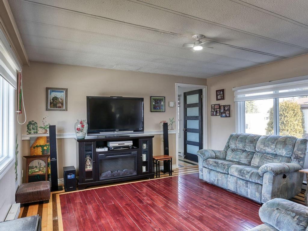 









1135


Rue Alida-Désilets

,
Shawinigan,




QC
G9P4H1

