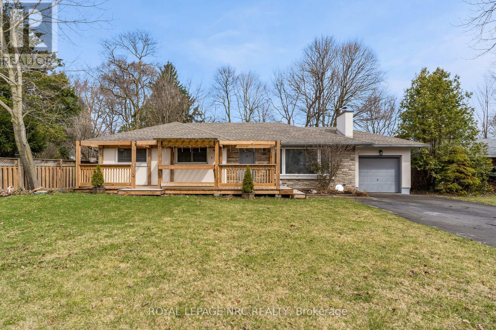 












87 CANBORO ROAD

,
Pelham (Fonthill),




Ontario
L0S1E0

