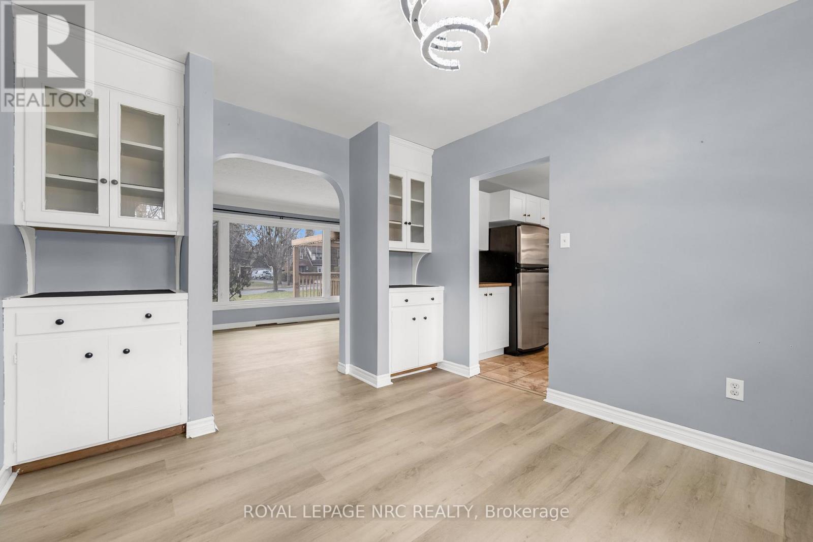 












87 CANBORO ROAD

,
Pelham (Fonthill),




Ontario
L0S1E0

