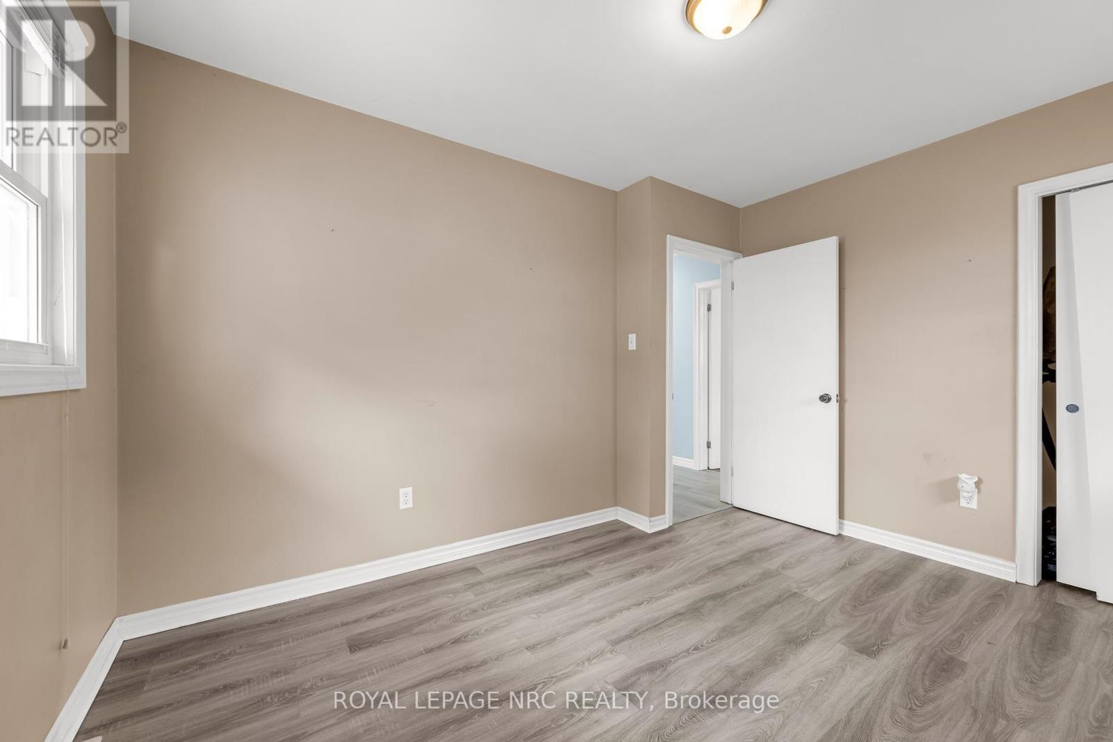 












87 CANBORO ROAD

,
Pelham (Fonthill),




Ontario
L0S1E0

