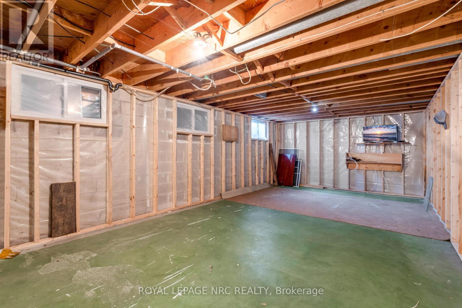 












87 CANBORO ROAD

,
Pelham (Fonthill),




Ontario
L0S1E0

