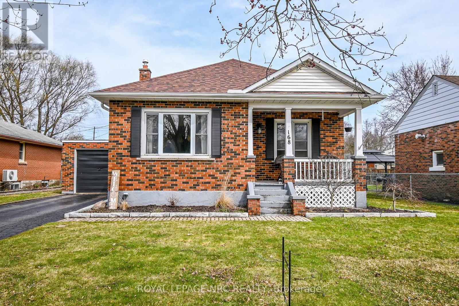 












168 PRICE AVENUE

,
Welland (Prince Charles),




Ontario
L3C3Y4

