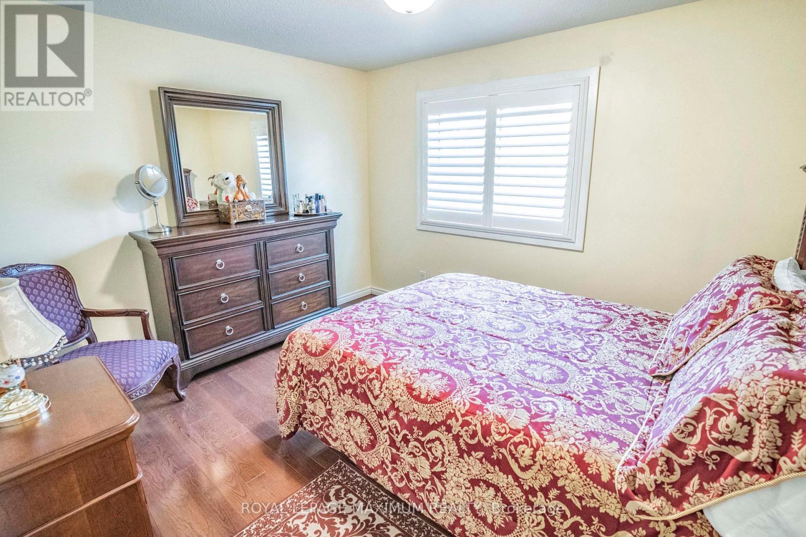 












4372 TRAIN STREET

,
New Tecumseth,




Ontario
L9R1V4

