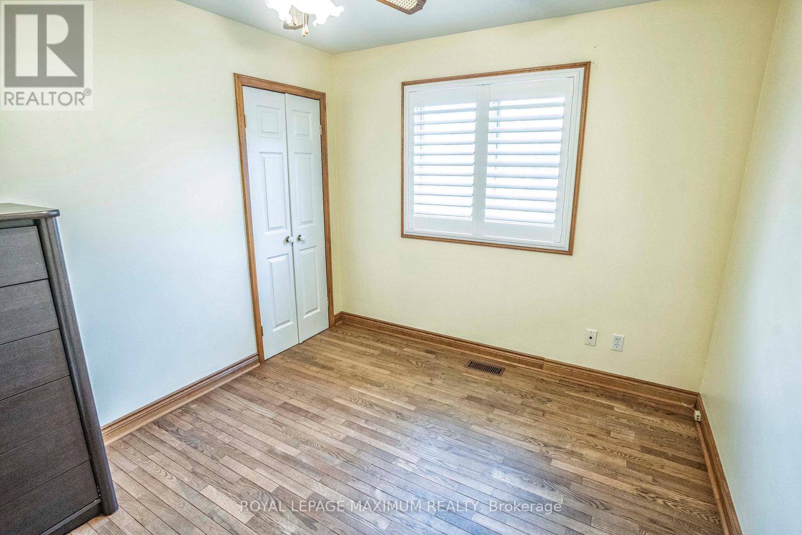 












4372 TRAIN STREET

,
New Tecumseth,




Ontario
L9R1V4

