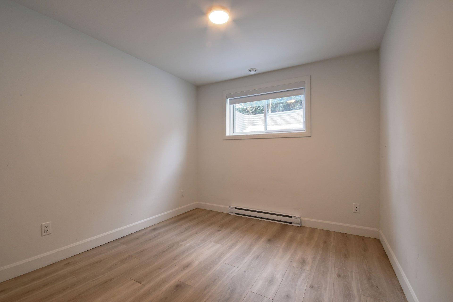 









189


Rue du Sous-Bois

,
Boischatel,




QC
G0A1H0

