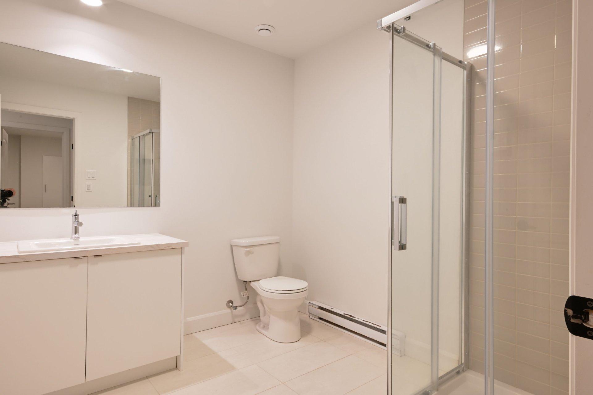 









189


Rue du Sous-Bois

,
Boischatel,




QC
G0A1H0

