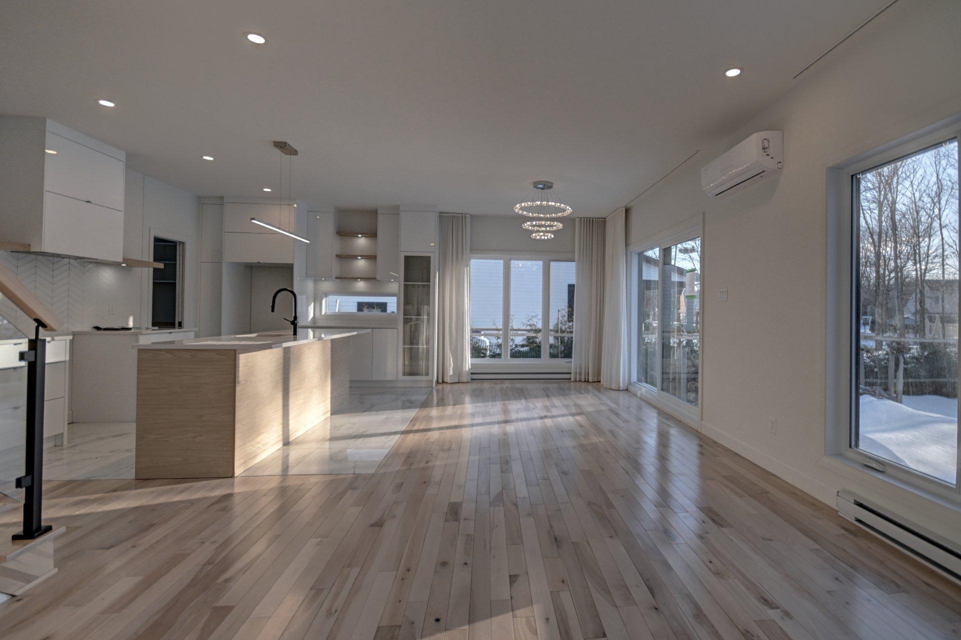 









189


Rue du Sous-Bois

,
Boischatel,




QC
G0A1H0

