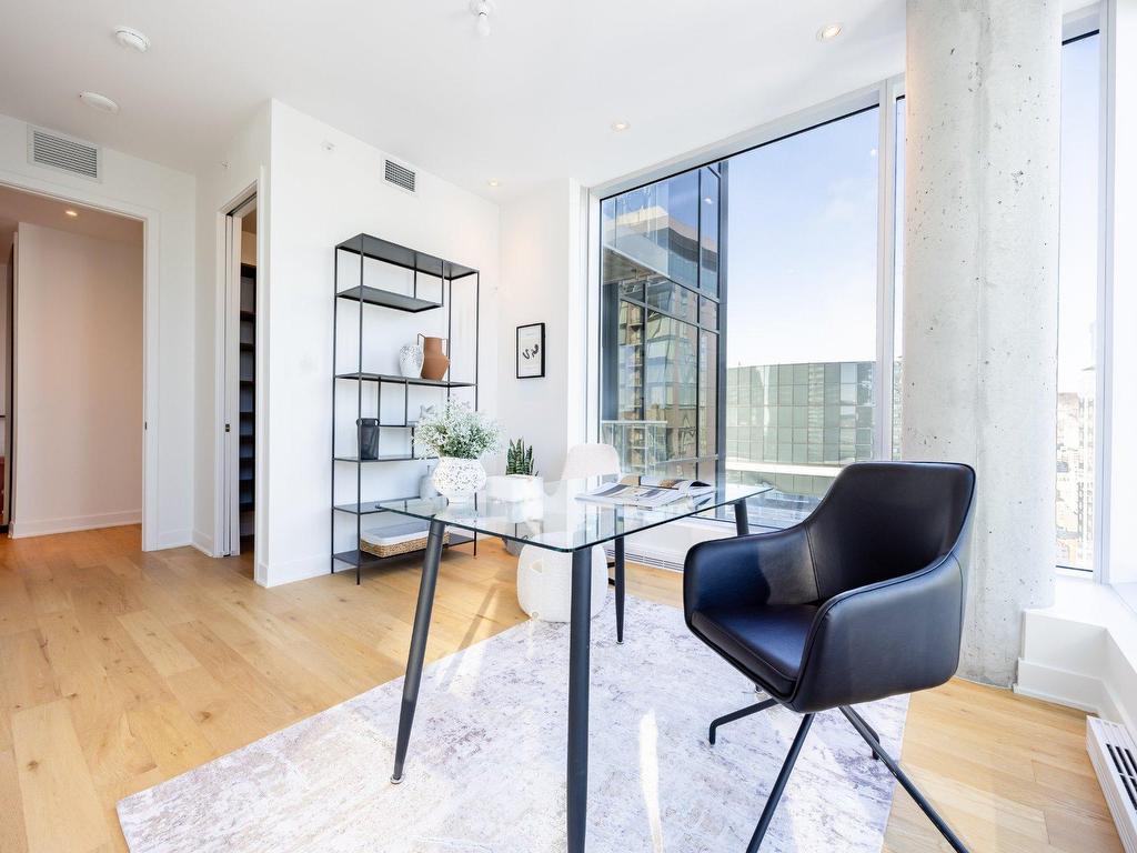 









1020


Rue de la Montagne

, 3703,
Montréal (Ville-Marie),




QC
H3G1V7

