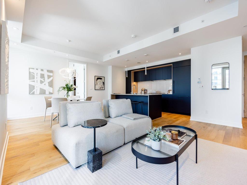 









1020


Rue de la Montagne

, 3703,
Montréal (Ville-Marie),




QC
H3G1V7

