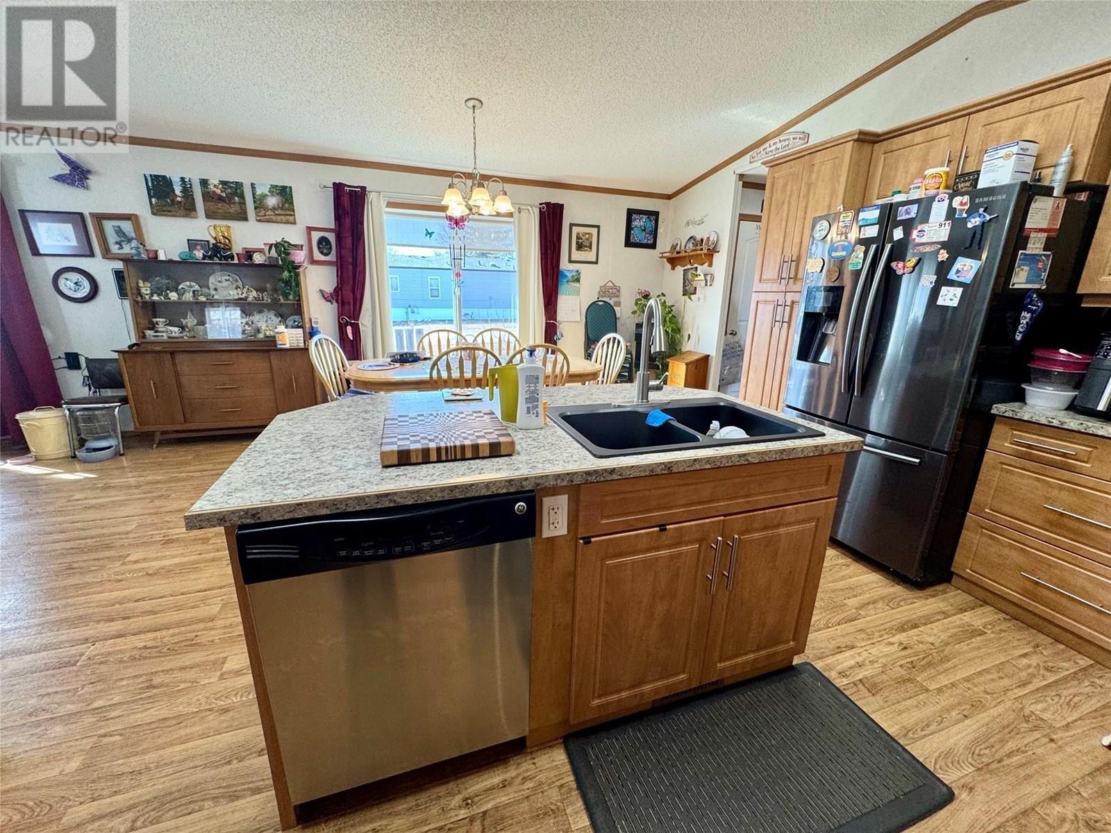 












609 Sweetwater Road

,
Rolla,




British Columbia
V0C2G0

