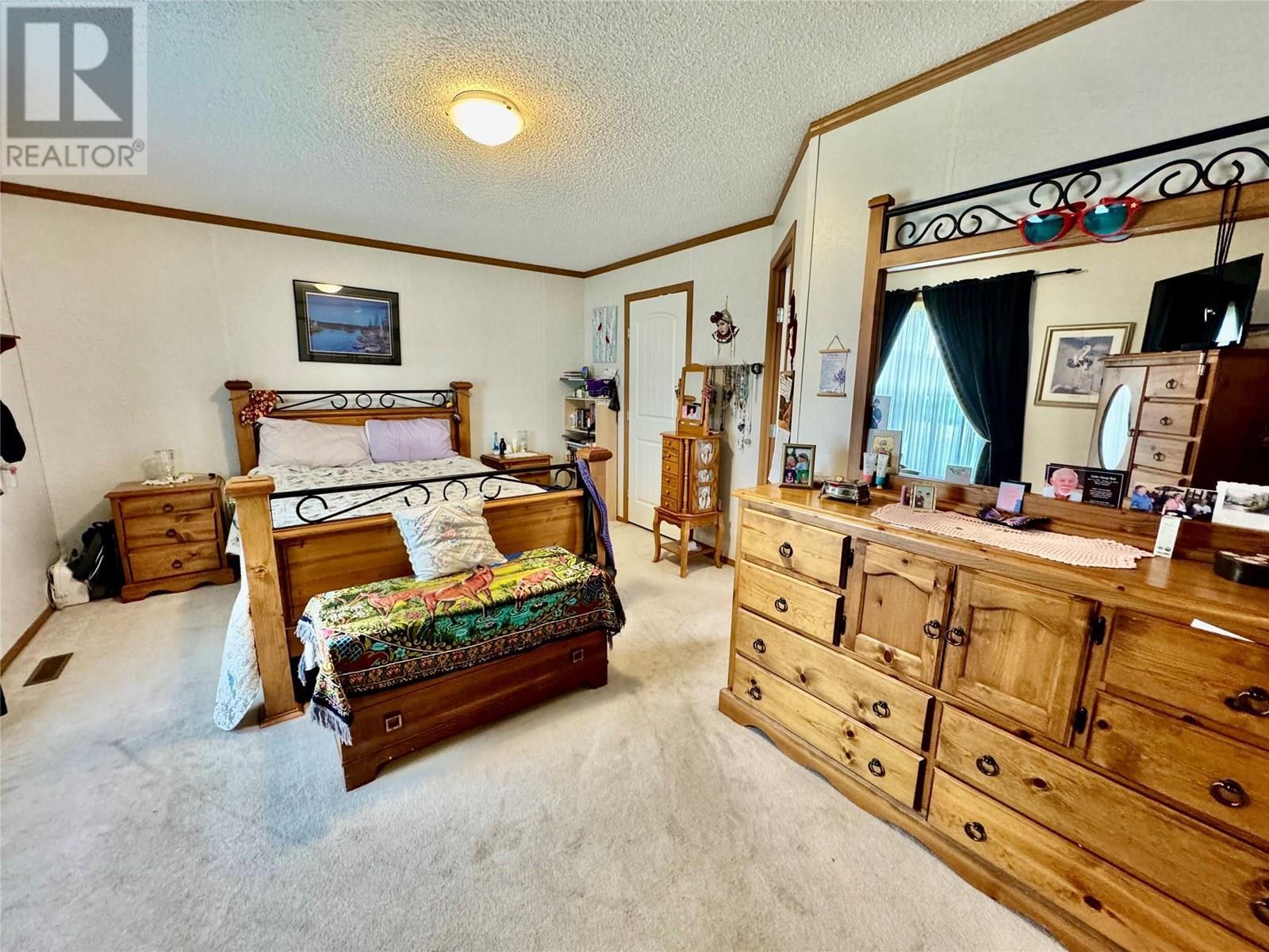 












609 Sweetwater Road

,
Rolla,




British Columbia
V0C2G0

