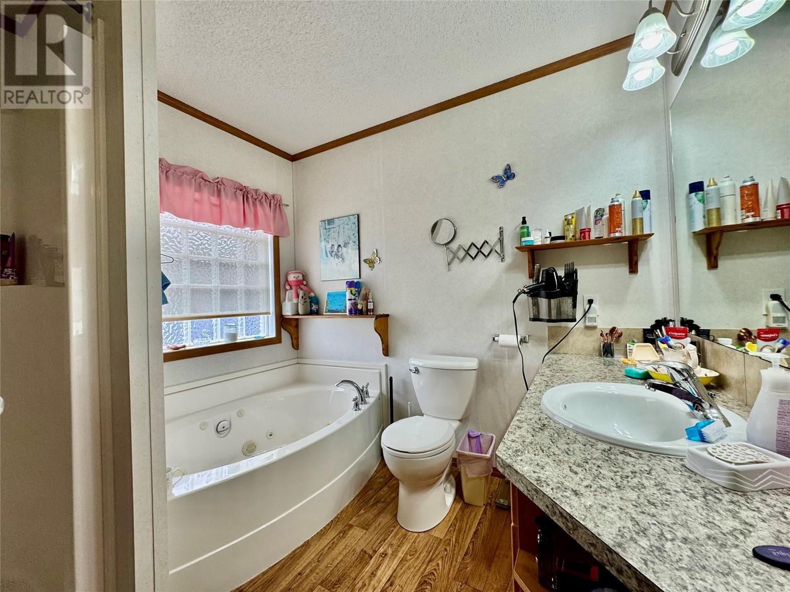 












609 Sweetwater Road

,
Rolla,




British Columbia
V0C2G0

