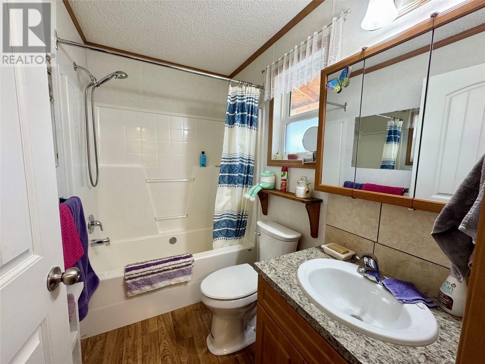












609 Sweetwater Road

,
Rolla,




British Columbia
V0C2G0

