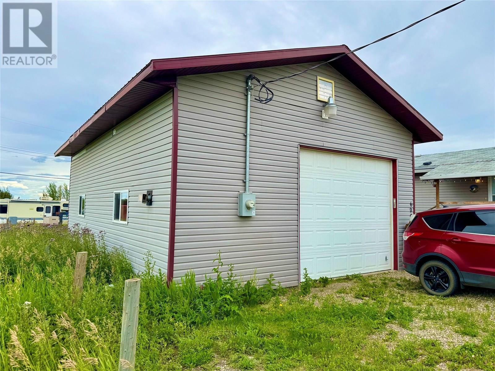 












609 Sweetwater Road

,
Rolla,




British Columbia
V0C2G0

