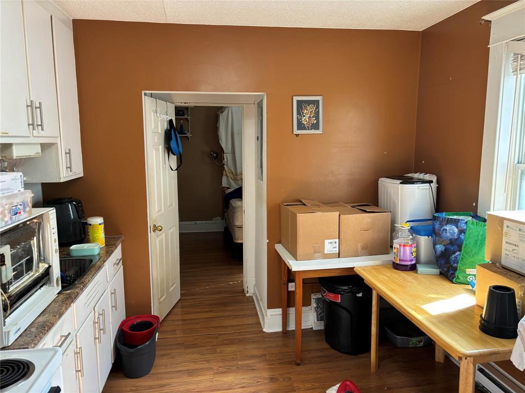 












445 8th Street

,
Brandon,




Manitoba
R7A3X7


