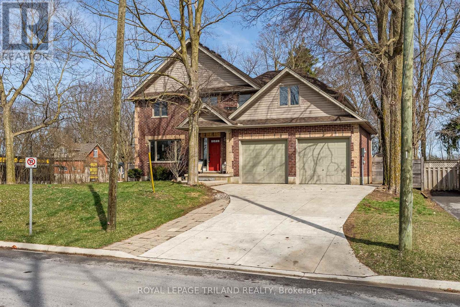 












3 WELLINGTON STREET

,
Middlesex Centre (Delaware Town),




Ontario
N0L1E0

