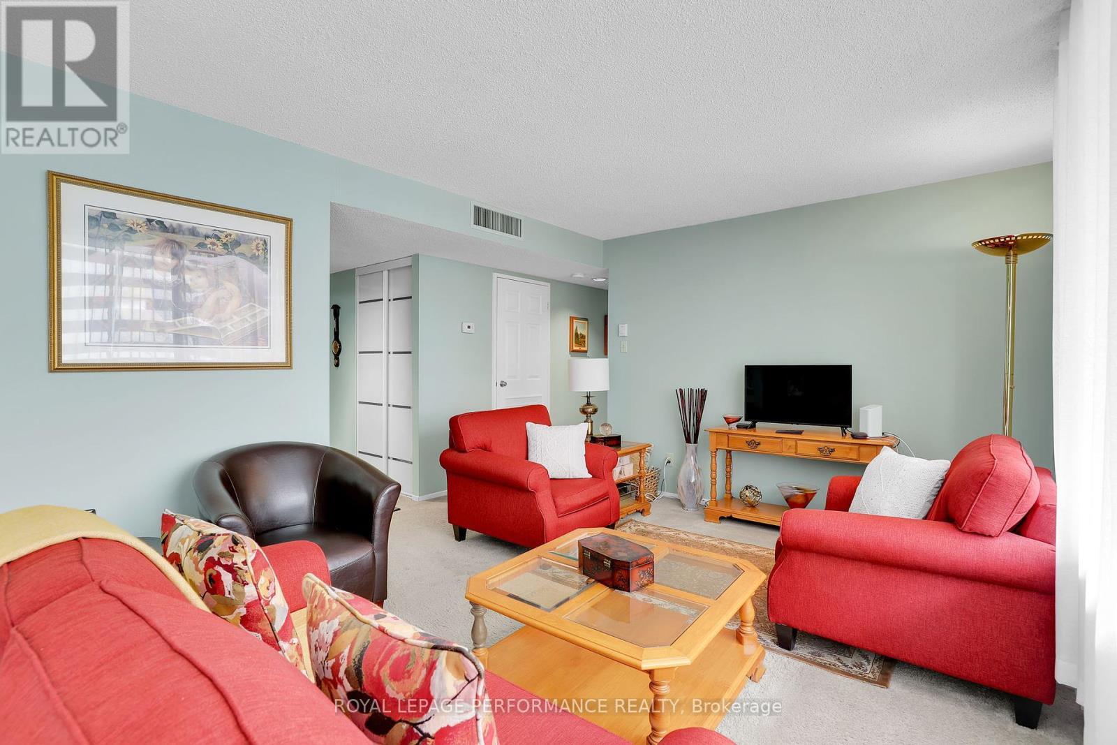 












501 - 470 LAURIER AVENUE W

,
Ottawa,




Ontario
K1R7W9

