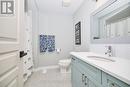 Bedroom level 4pc bathroom