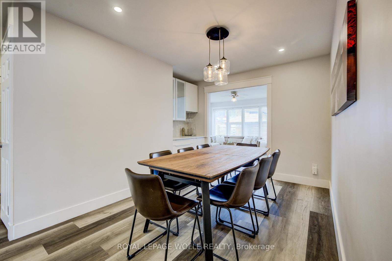 












67 WEBER STREET S

,
Waterloo,




Ontario
N2J1Z8


