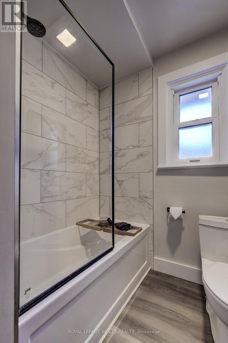 












67 WEBER STREET S

,
Waterloo,




Ontario
N2J1Z8

