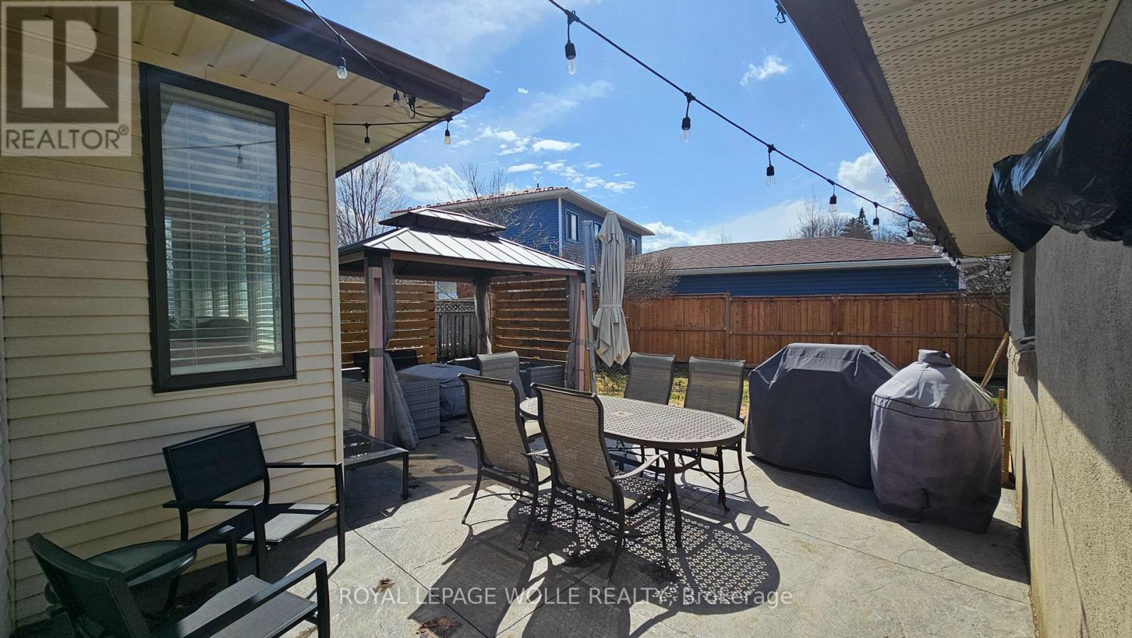 












67 WEBER STREET S

,
Waterloo,




Ontario
N2J1Z8

