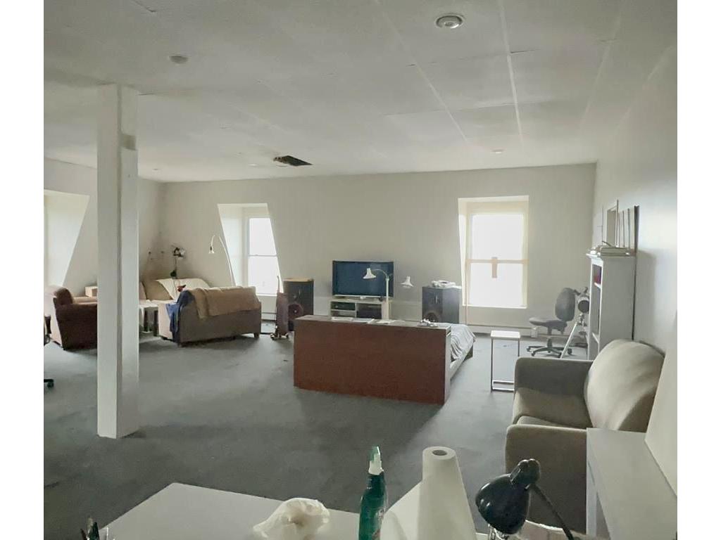












30 Water Street

,
Pictou,




NS
B0K 1H0

