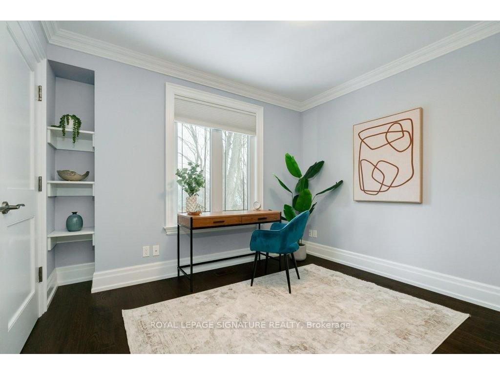 









15


Sulkara

Court,
Toronto,




ON
M4A 2G8

