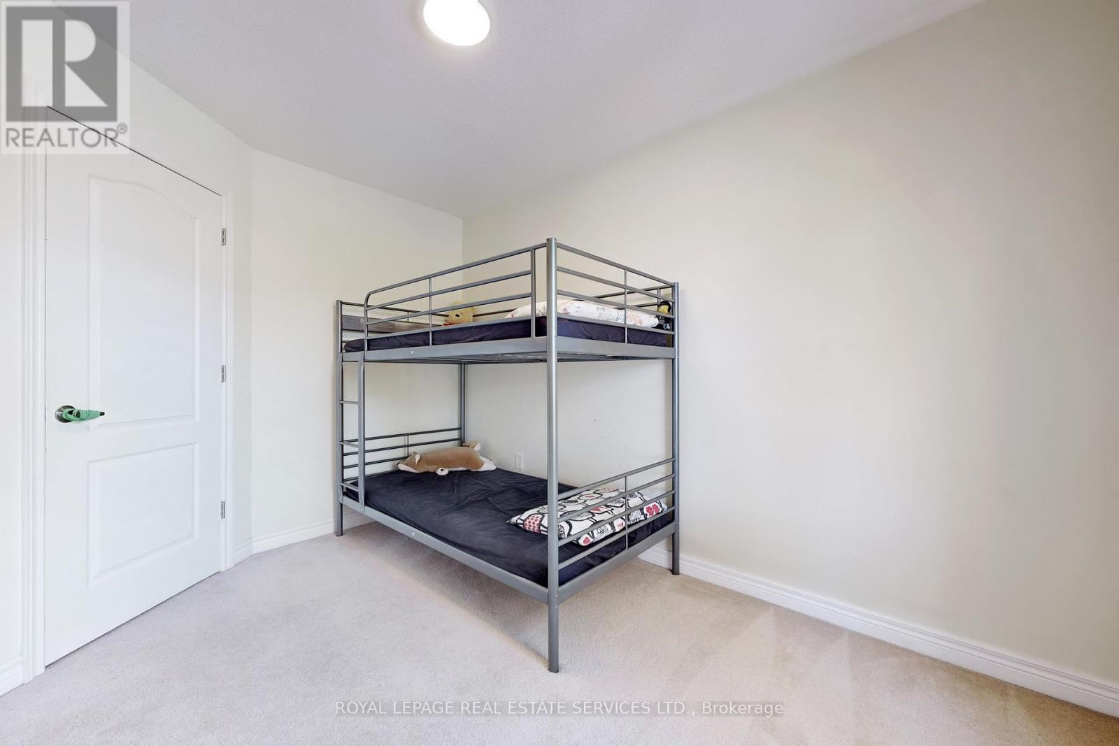 












3552 EGLINTON AVENUE W

,
Mississauga,




Ontario
L5M7C4

