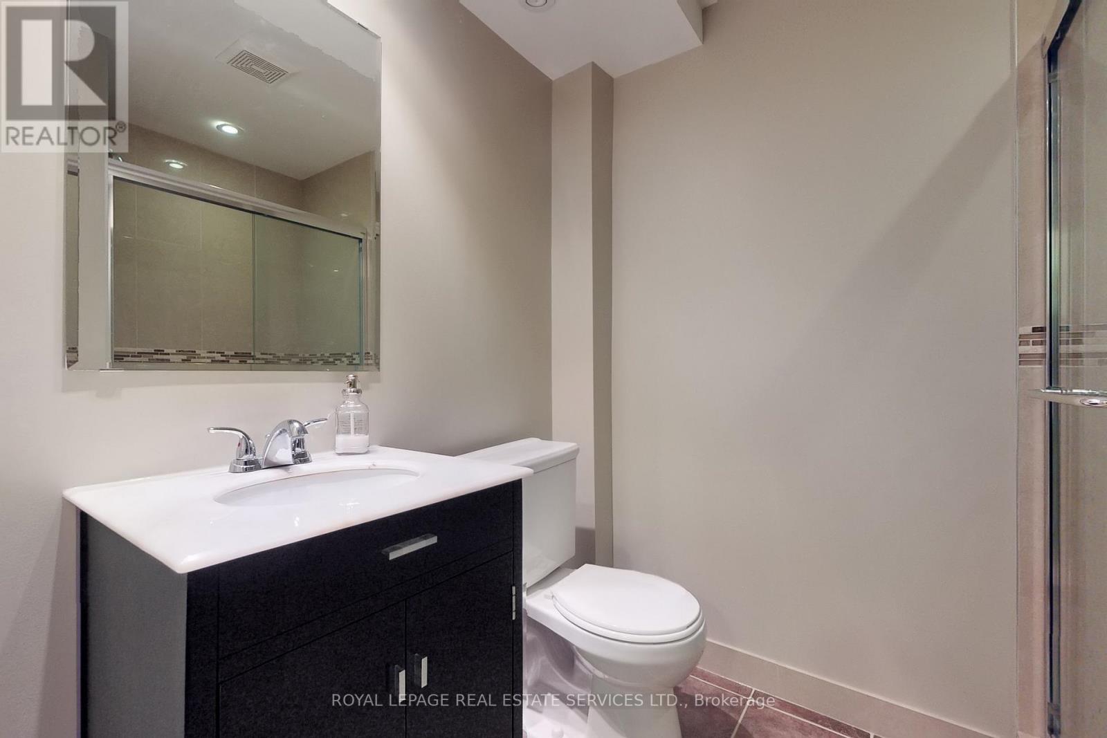 












3552 EGLINTON AVENUE W

,
Mississauga,




Ontario
L5M7C4

