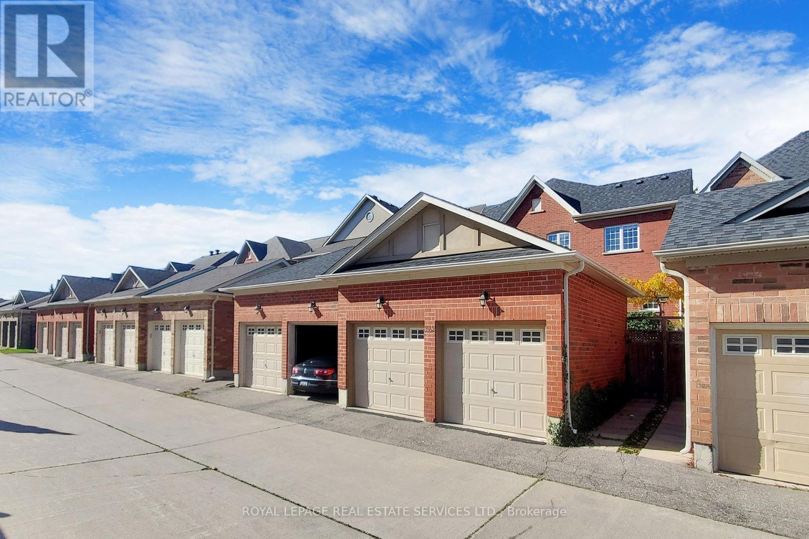 












3552 EGLINTON AVENUE W

,
Mississauga,




Ontario
L5M7C4

