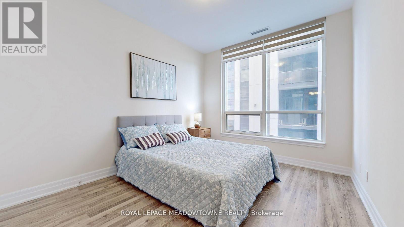 












208 - 9085 JANE STREET

,
Vaughan,




Ontario
L4K0L8

