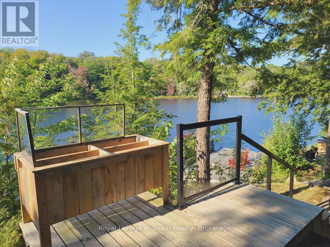 












340 HEALEY LAKE W/A

,
The Archipelago (Archipelago South),




Ontario
P0G1G0

