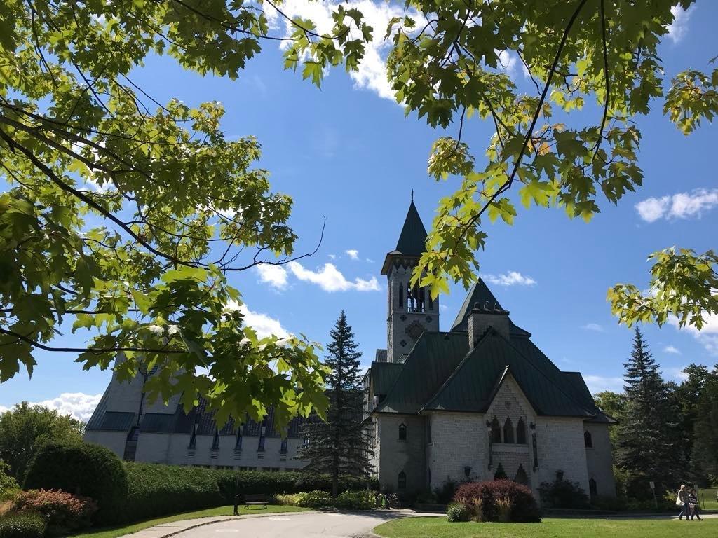 









12


Rue de l'Intimité

,
Eastman,




QC
J0E1P0

