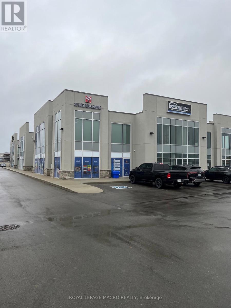 












6 - 36 DITTON DRIVE

,
Hamilton,




Ontario
L8W0A9


