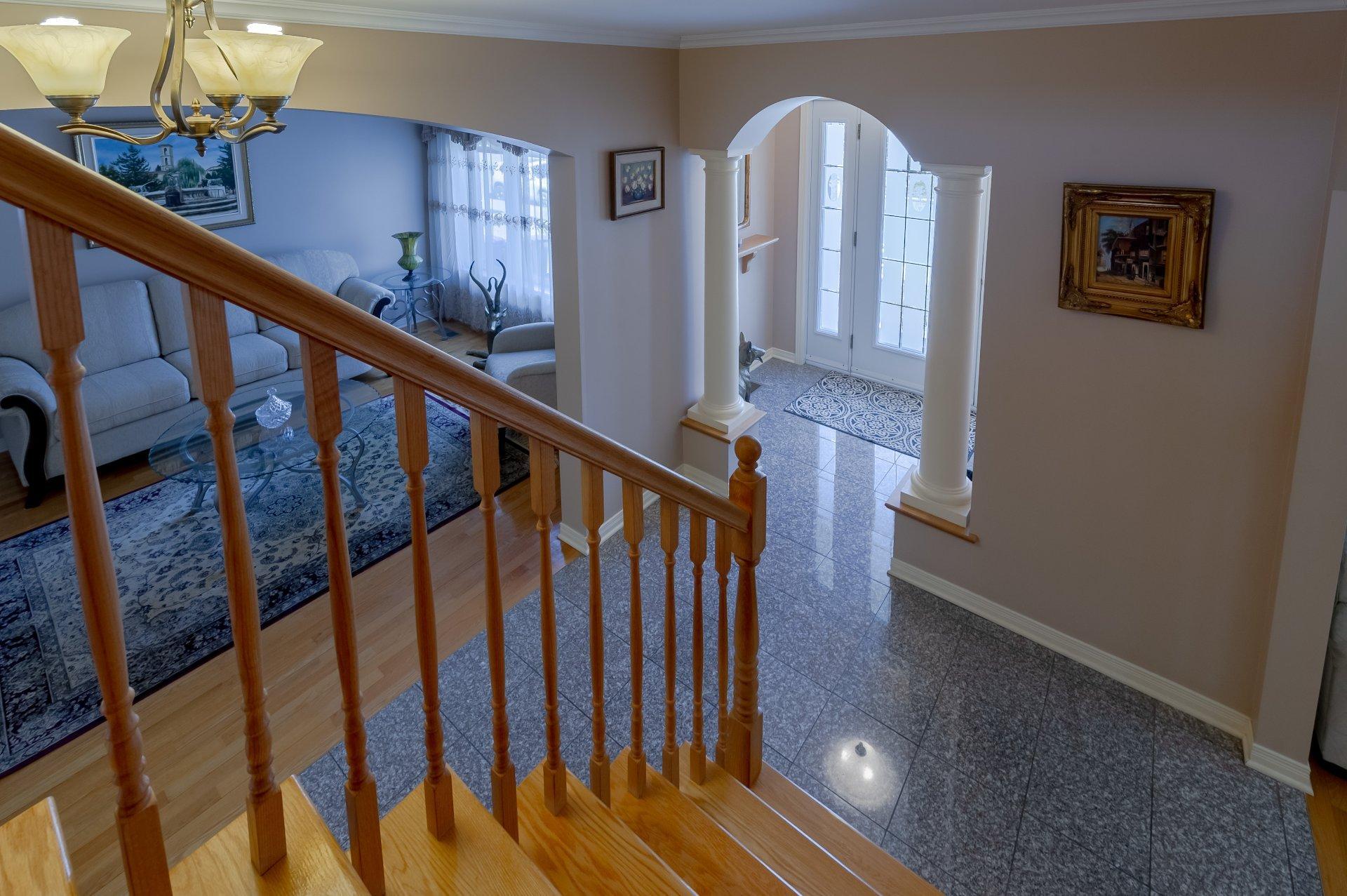 









2855


Rue Orsini

,
Brossard,




QC
J4Y3E2

