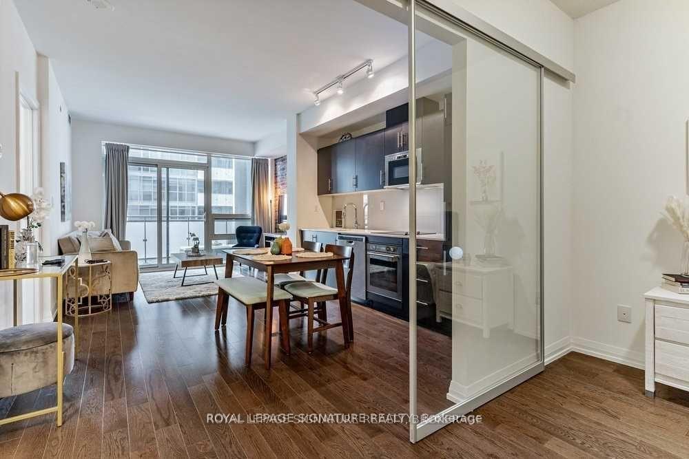









460


Adelaide

Street East, 725,
Toronto,




ON
M5A 0E7

