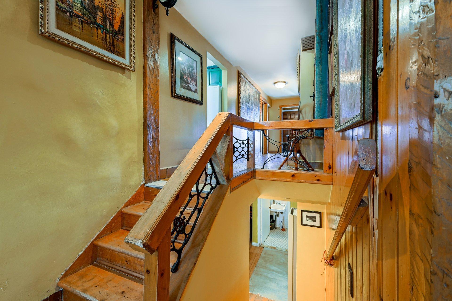 









12210


Rue Jasmin

,
Montréal (Ahuntsic-Cartierville),




QC
H4K1V8

