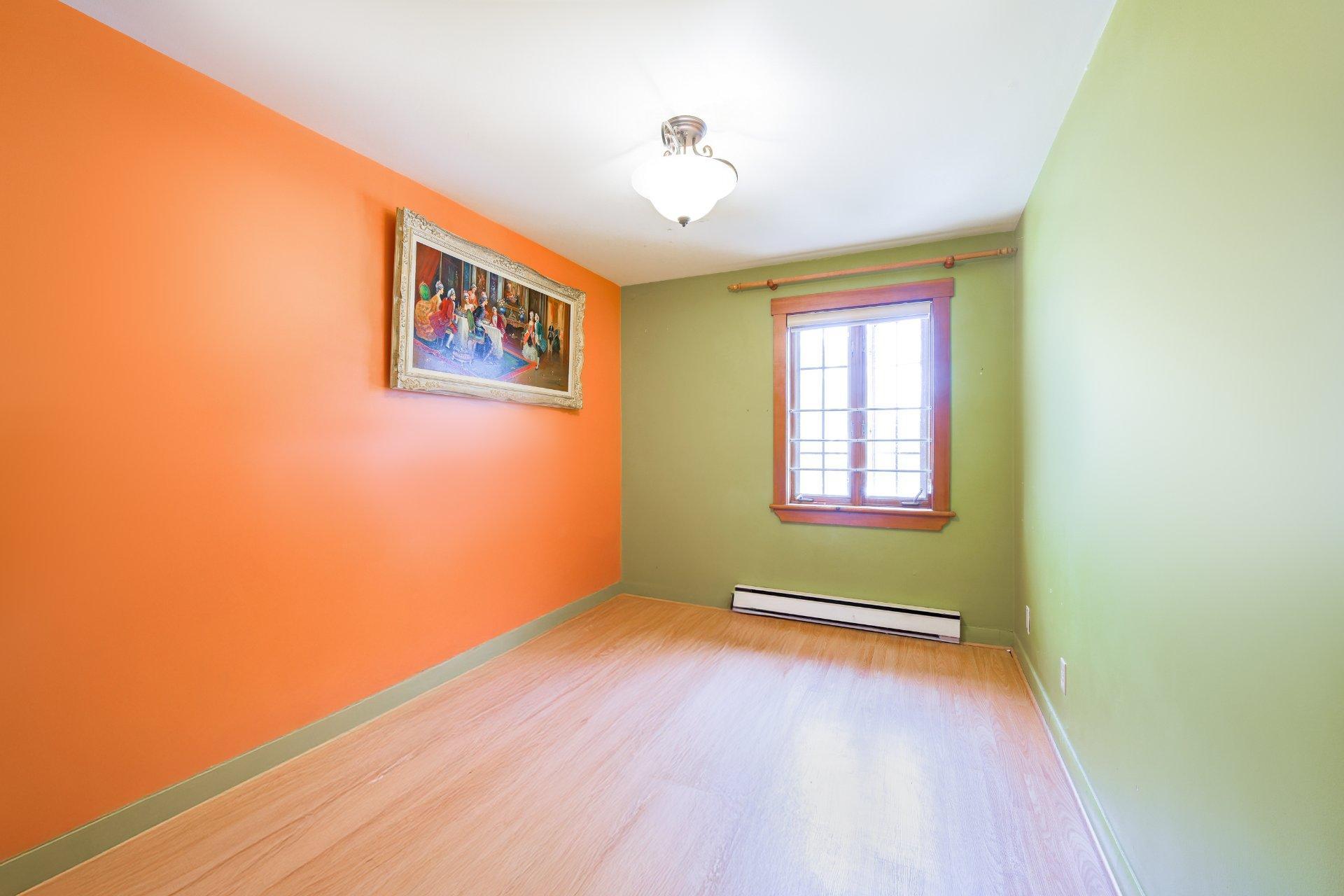 









12210


Rue Jasmin

,
Montréal (Ahuntsic-Cartierville),




QC
H4K1V8

