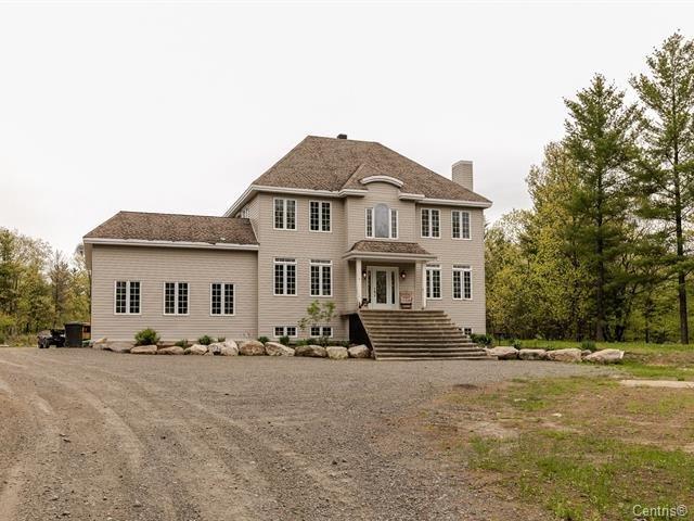 









991


Ch. de la Côte-St-Ambroise

,
Saint-Lin/Laurentides,




QC
J5M1H2

