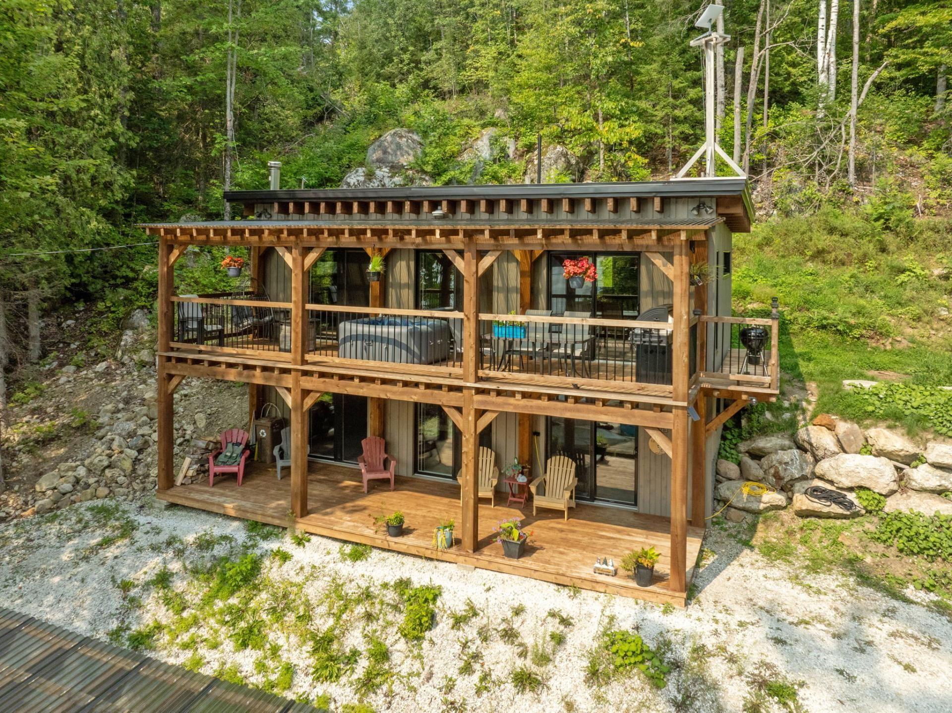 









50Z


Ch. Scharf

,
Gracefield,







QC
J0X1W0

