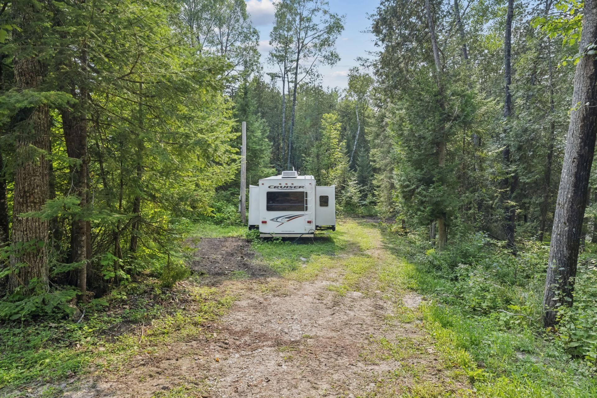 









50Z


Ch. Scharf

,
Gracefield,







QC
J0X1W0

