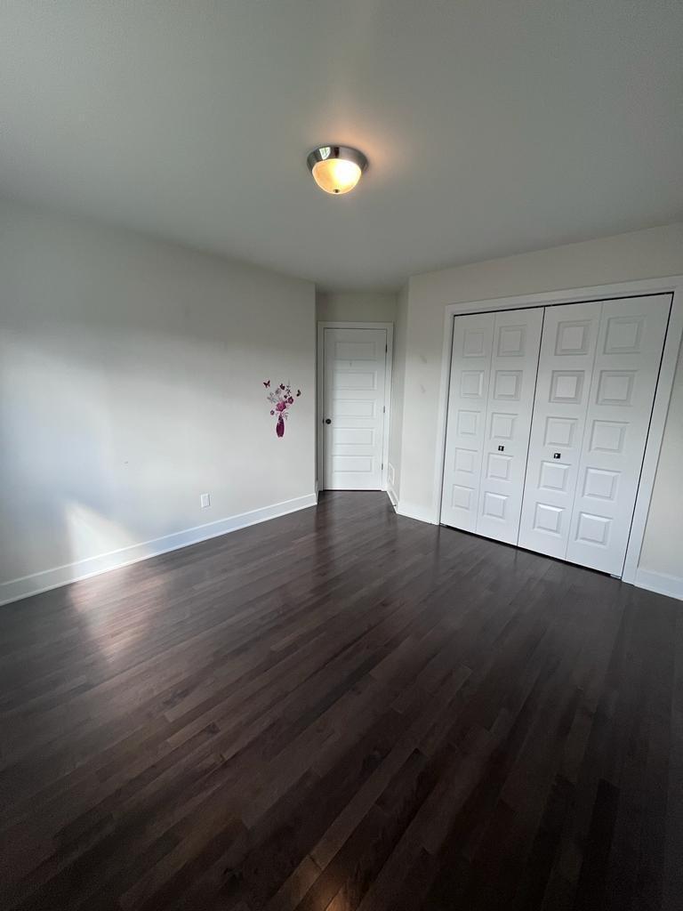 









101


Rue André-Mathieu

,
Vaudreuil-Dorion,




QC
J7V0C6

