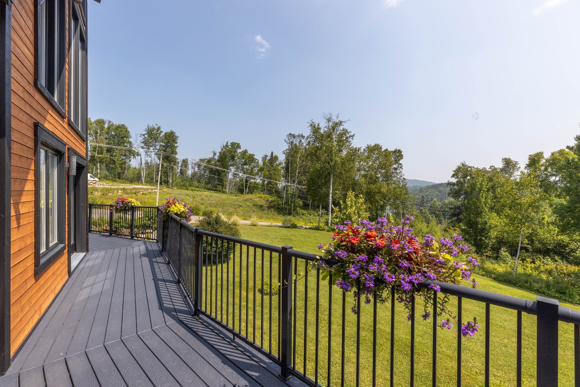 









521


Rue Vic

,
Saint-Michel-des-Saints,




QC
J0K3B0

