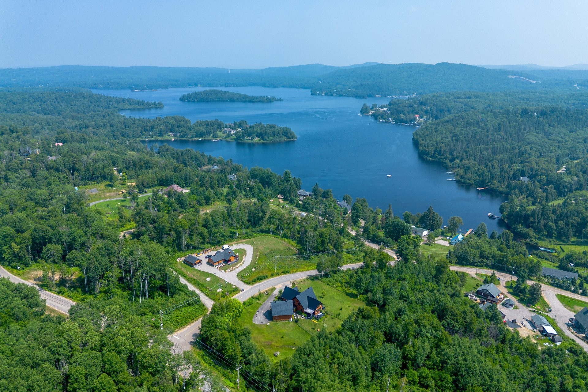 









521


Rue Vic

,
Saint-Michel-des-Saints,




QC
J0K3B0

